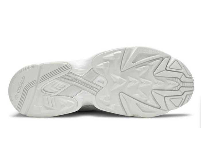 Кросівки чоловічі Adidas Yung-96 Chasm розмір 44/28,5